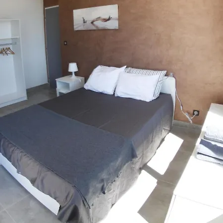 Spacious With Swimming Pool In Villa Vagnas