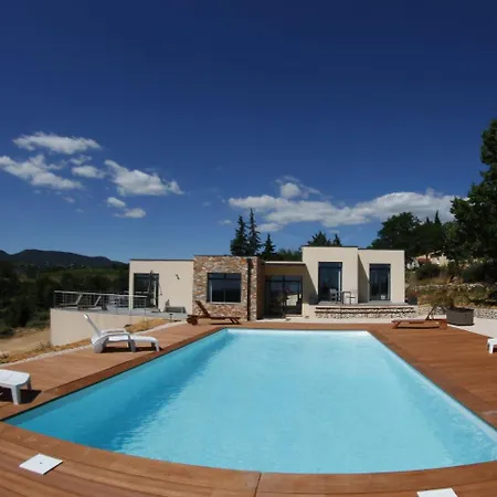 Spacious With Swimming Pool In Vagnas